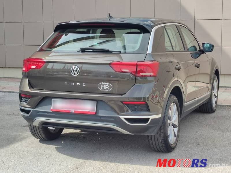 2019' Volkswagen T-Roc 1,6 Tdi photo #3