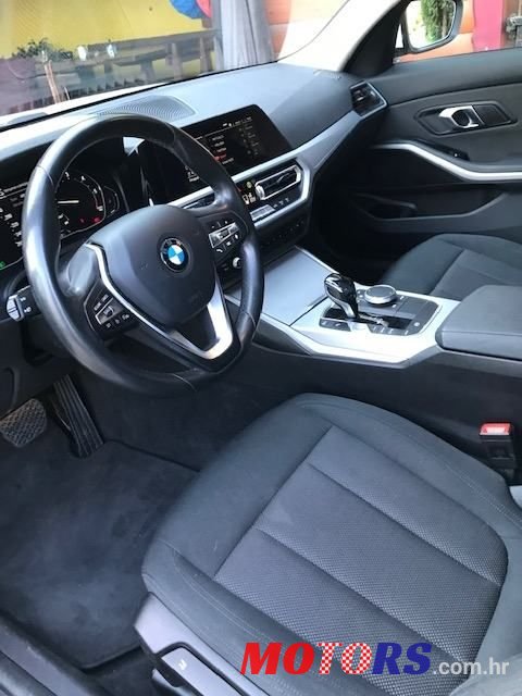 2020' BMW Serija 3 318D photo #6
