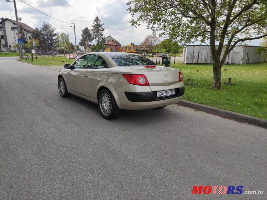 2005' Renault Megane 1,6 16V photo #4