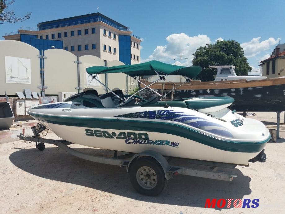 1998' Sea Doo Challenger 1800 photo #1
