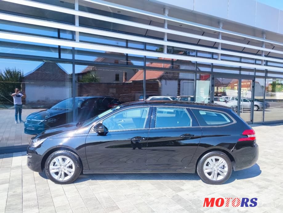 2016' Peugeot 308 Sw photo #4