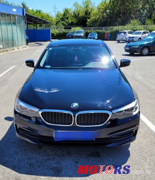 2018' BMW Serija 5 518 D photo #2