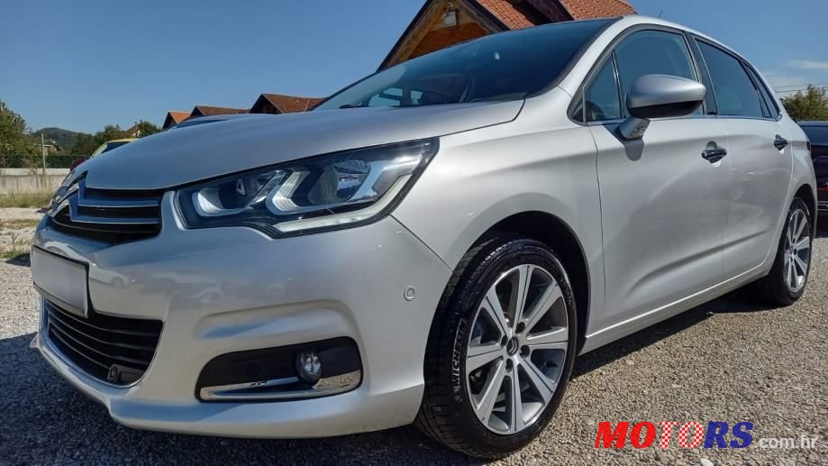 2016' Citroen C4 photo #1