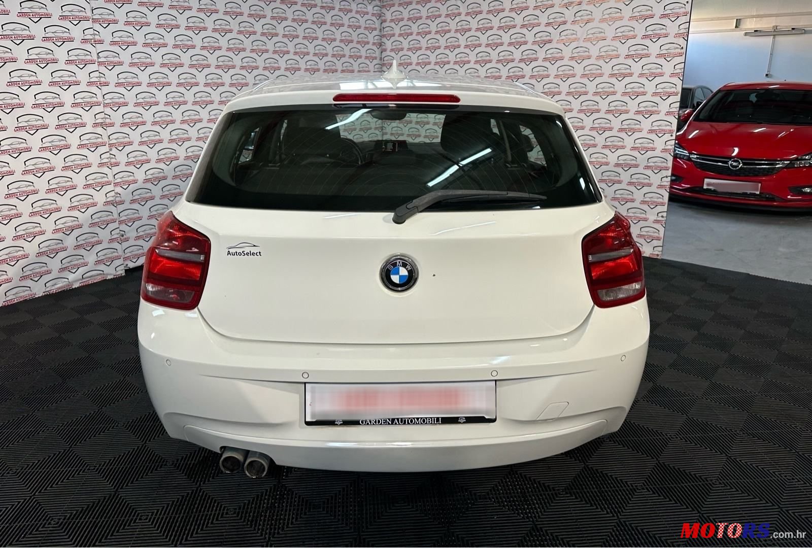 2013' BMW Serija 1 125D photo #5