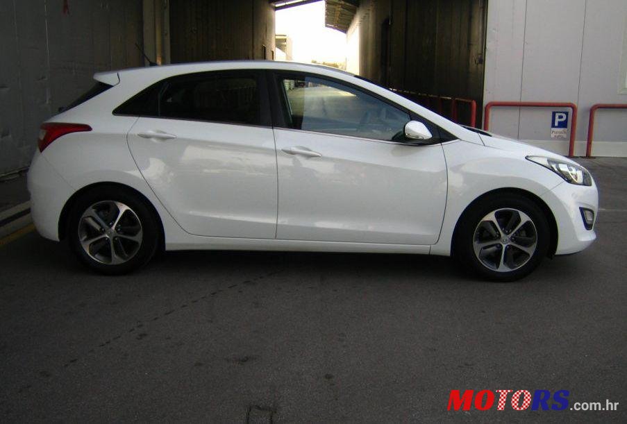 2016' Hyundai I30 photo #1