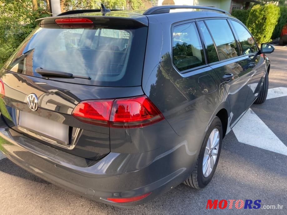 2017' Volkswagen Golf VII Variant photo #5
