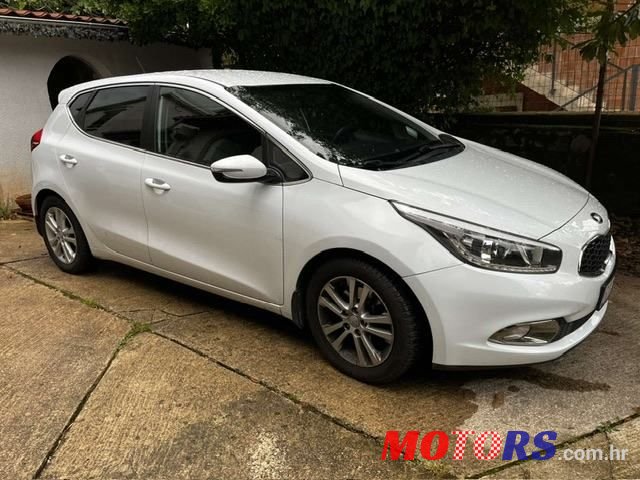 2014' Kia Ceed 1,4 Crdi Ex Alu photo #1