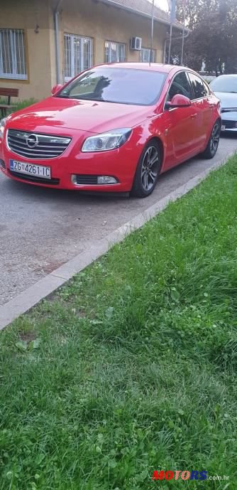 2012' Opel Insignia photo #1