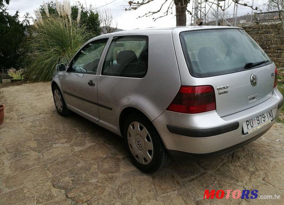 2001' Volkswagen Golf IV 1,4 photo #2