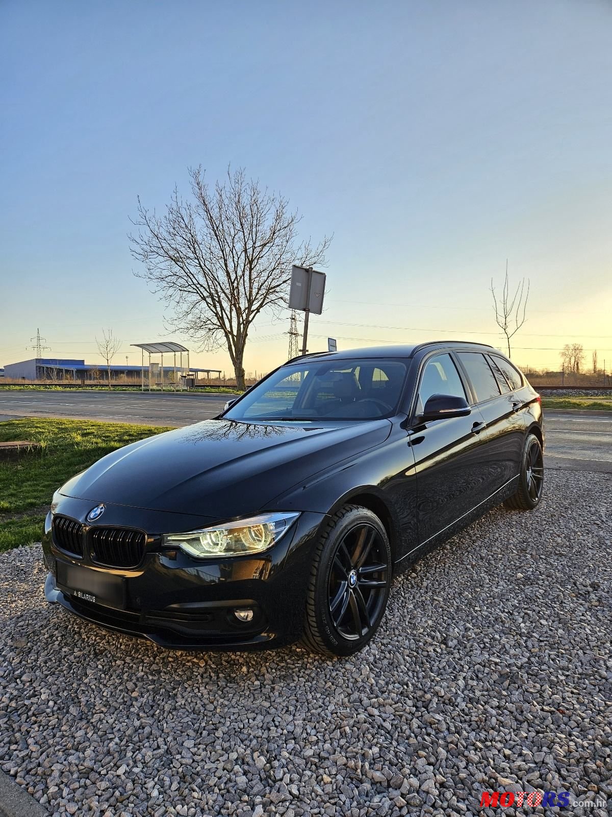 2019' BMW Serija 3 318D photo #1