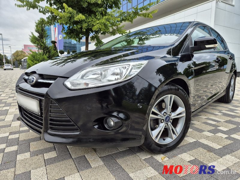 2013' Ford Focus 1,0 Sport photo #3