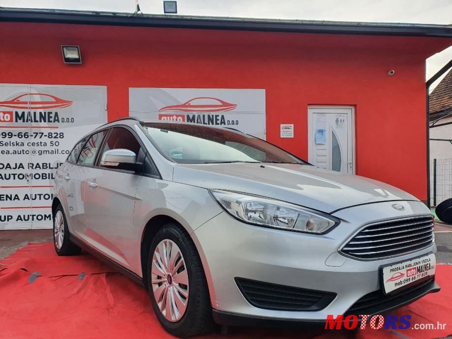 2015' Ford Focus Karavan photo #1