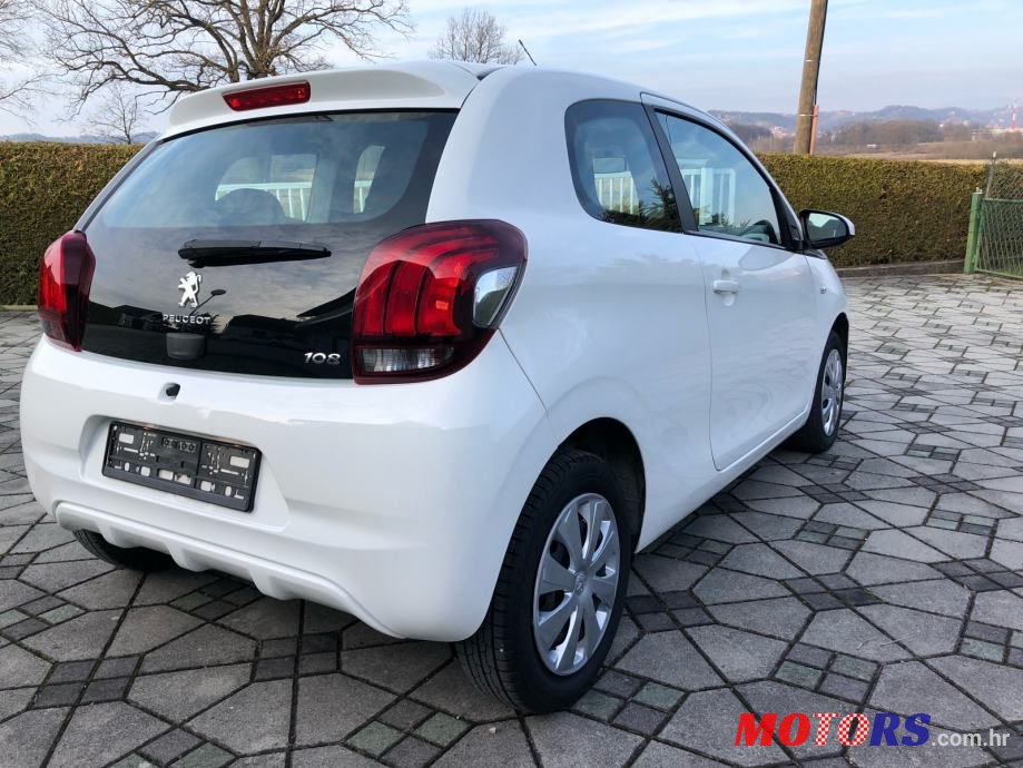 2014' Peugeot 108 1.0 Vti photo #4