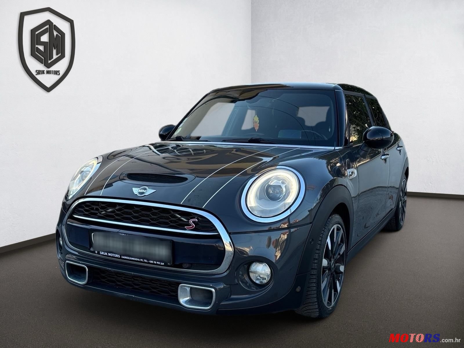 2016' MINI Cooper Diesel F55 photo #2