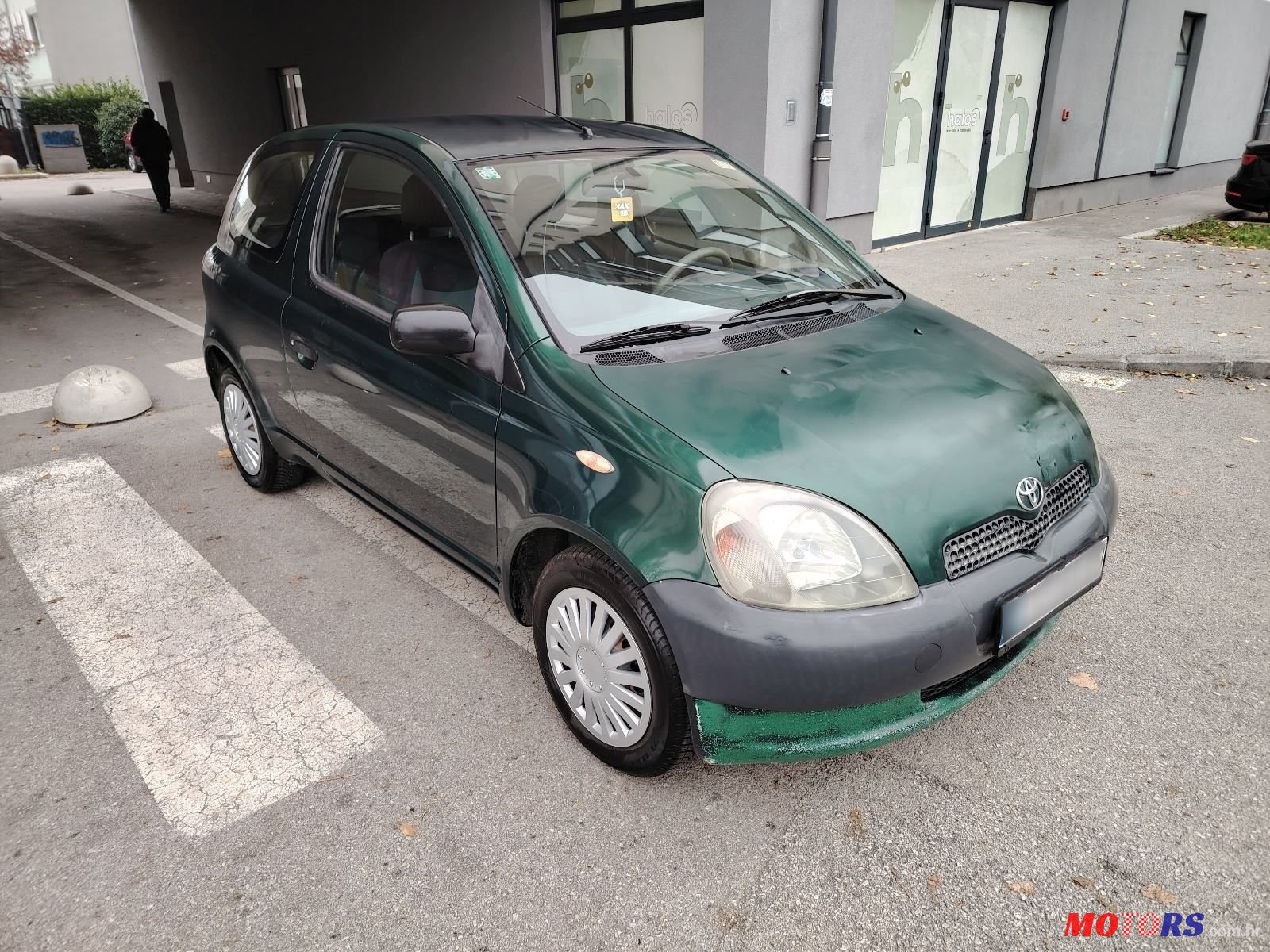 2001' Toyota Yaris 1,0 Vvt-I photo #3