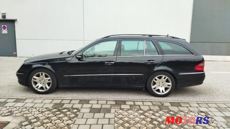 2006' Mercedes-Benz E-Klasa 220 Cdi T Classic photo #3