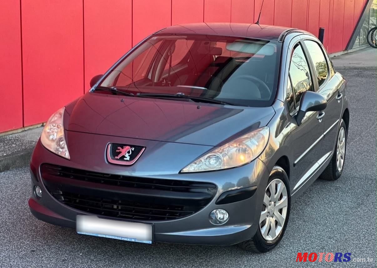 2009' Peugeot 207 1,4 Vti photo #3