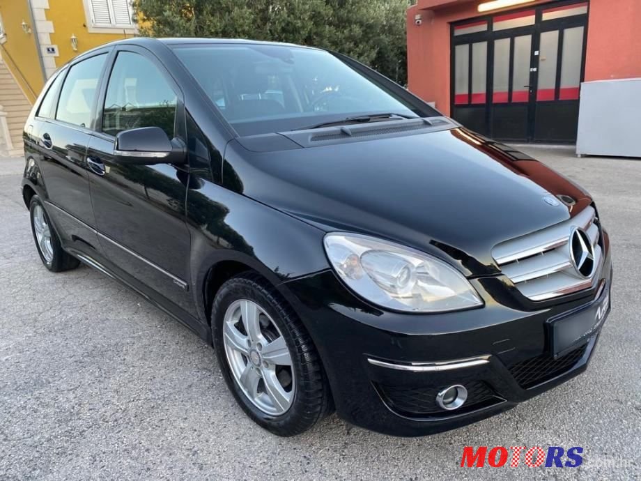 2009' Mercedes-Benz B-Klasa 150 Benzin photo #1