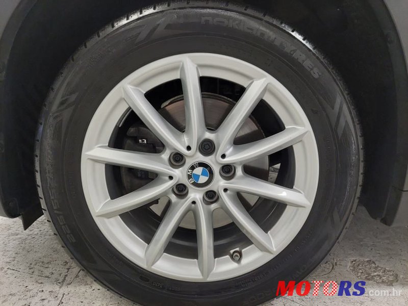 2019' BMW X1 Sdrive18D photo #4