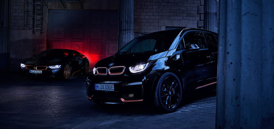 BMW unveils i3 Edition RoadStyle and i8 Ultimate Sophisto Editions
