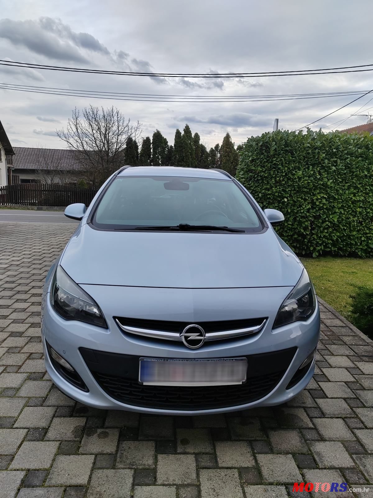 2015' Opel Astra Karavan photo #5