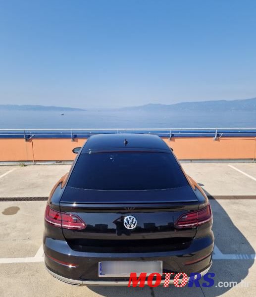2019' Volkswagen Arteon photo #4