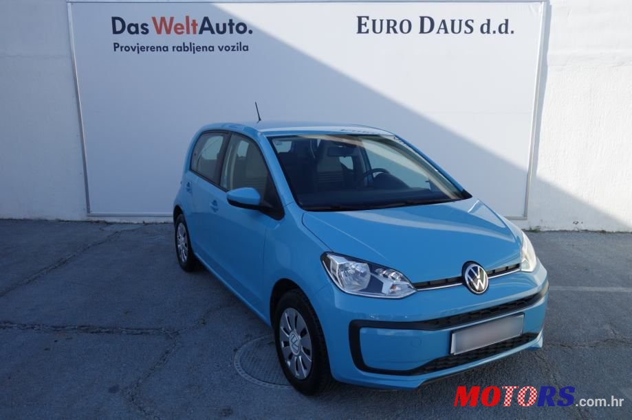 2020' Volkswagen Up! 1,0 Tsi photo #3