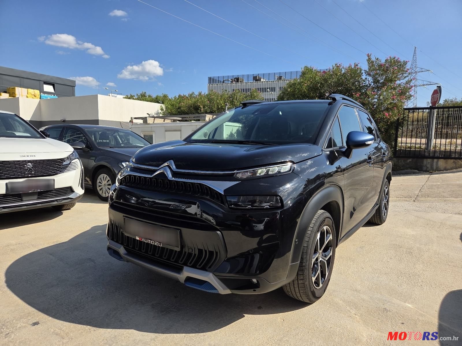 2021' Citroen C3 Aircross 1,2 Puretech photo #1