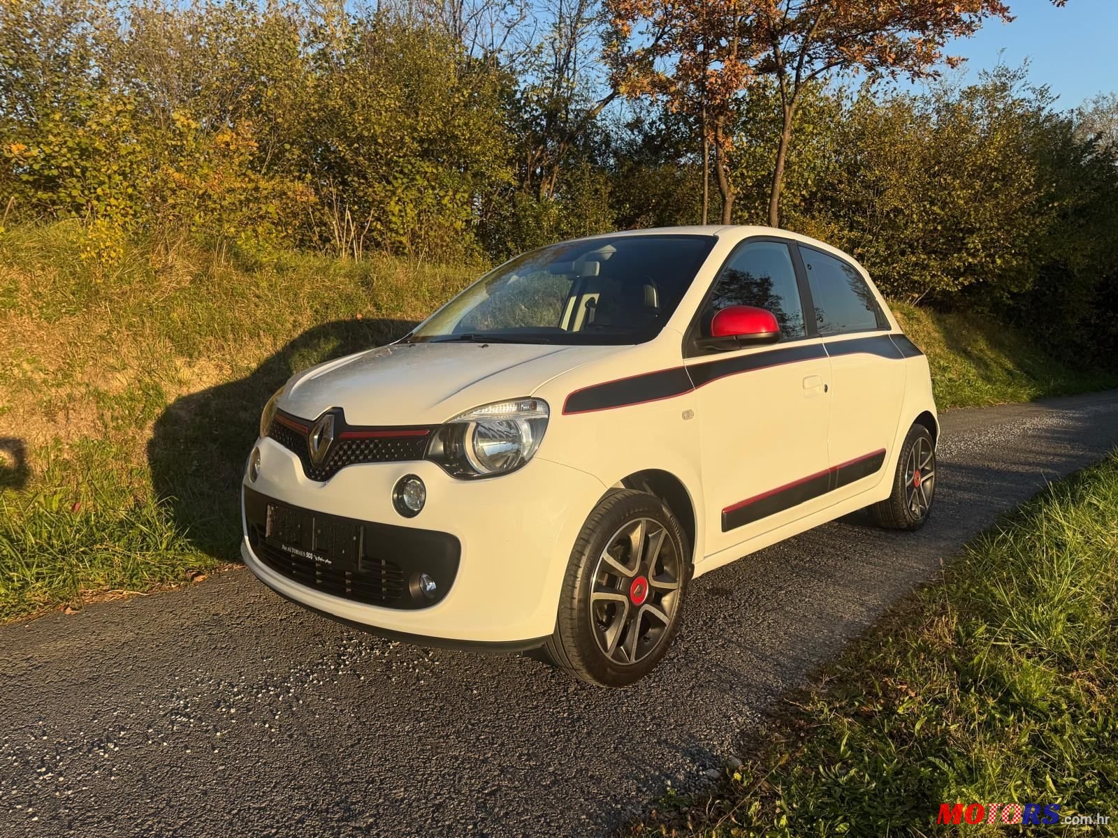 2015' Renault Twingo Tce 90 photo #1