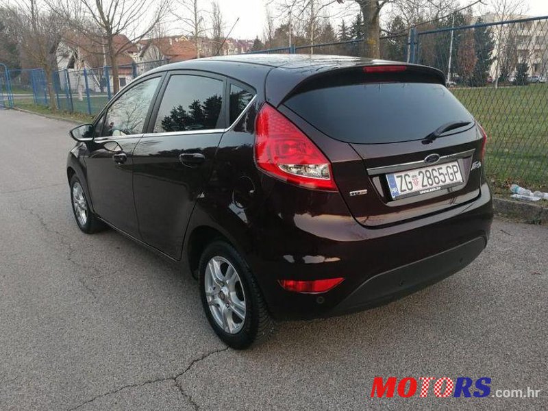 2009' Ford Fiesta 1,6 photo #2