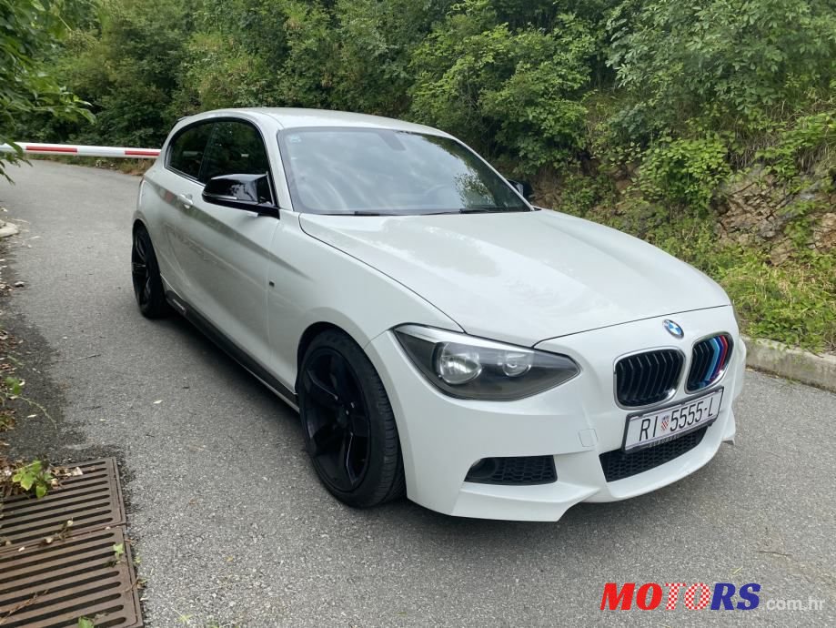2014' BMW Serija 1 116D photo #2