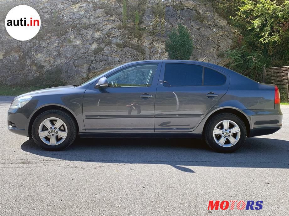 2011' Skoda Octavia photo #4