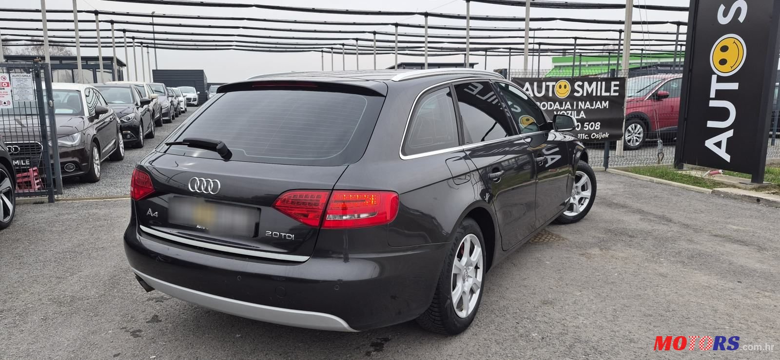 2010' Audi A4 Avant photo #6