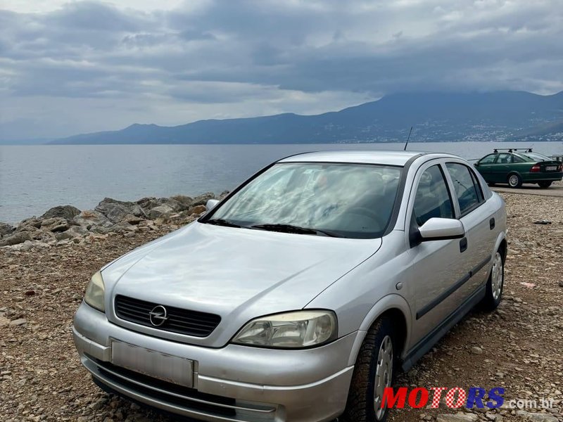 2004' Opel Astra Classic 1,6 photo #1