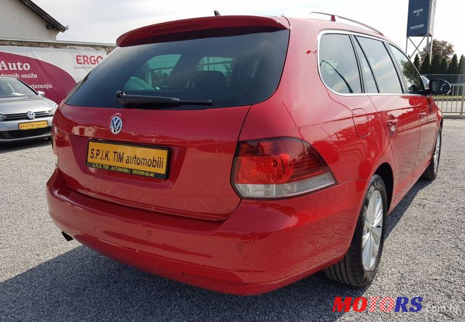 2012' Volkswagen Golf VI Variant photo #3