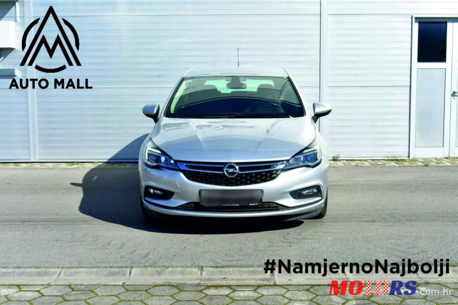 2019' Opel Astra photo #1