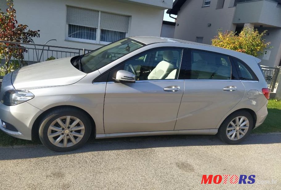 2014' Mercedes-Benz B-Klasa 180 Cdi photo #1