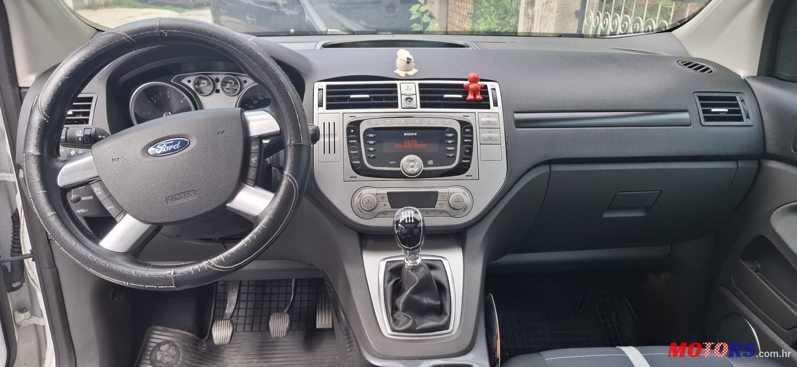 2010' Ford Kuga 2,0 photo #6