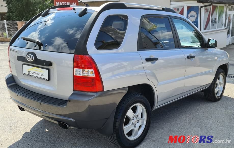 2005' Kia Sportage photo #3