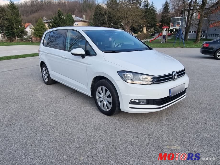 2017' Volkswagen Touran 2,0 Tdi photo #4