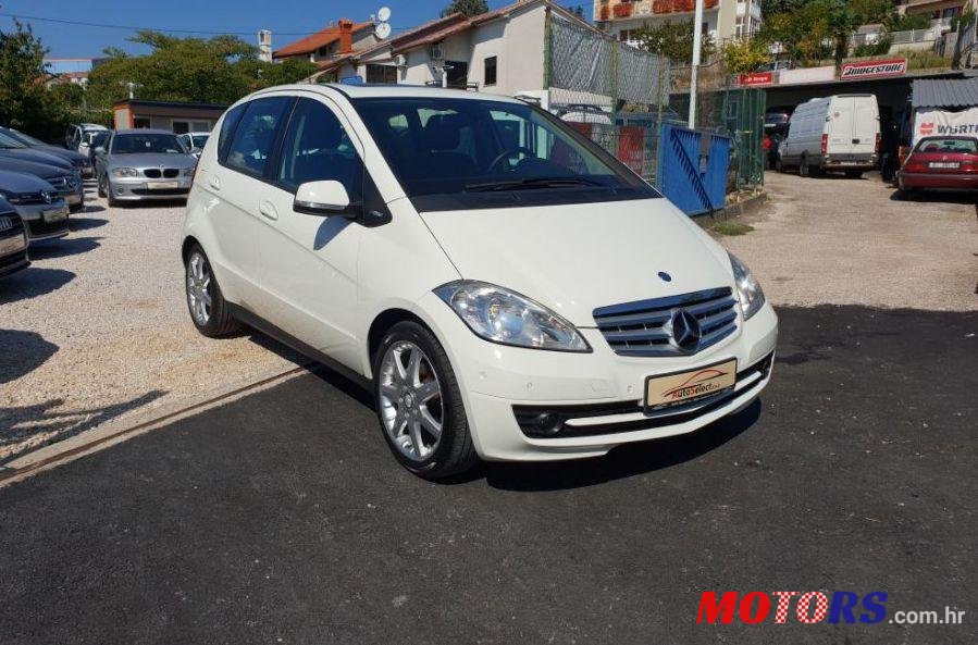 2009' Mercedes-Benz A-Klasa 150 photo #1