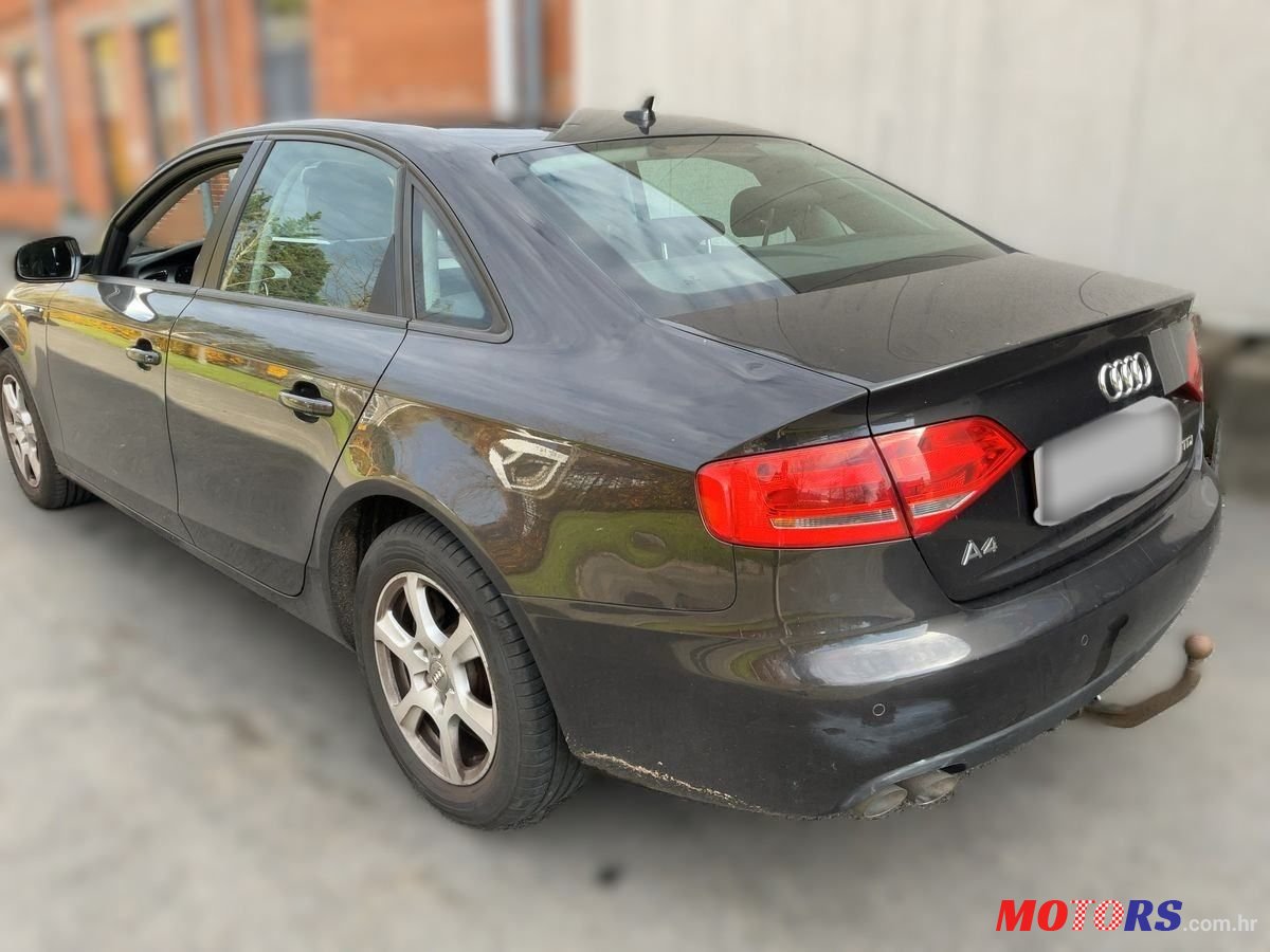 2011' Audi A4 2,0 Tdi photo #3