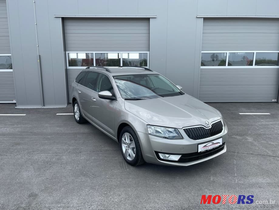 2014' Skoda Octavia Combi photo #3