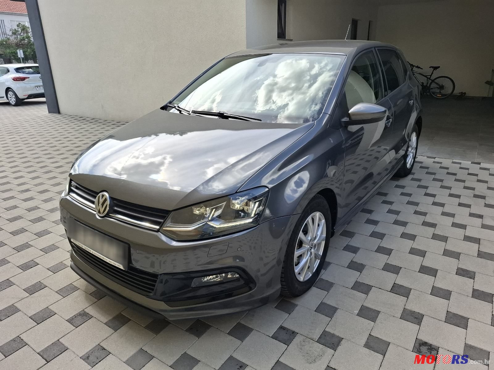 2017' Volkswagen Polo 1,0 photo #2