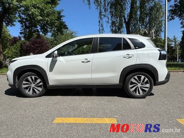 2023' Suzuki SX4 S-Cross S Cross photo #2