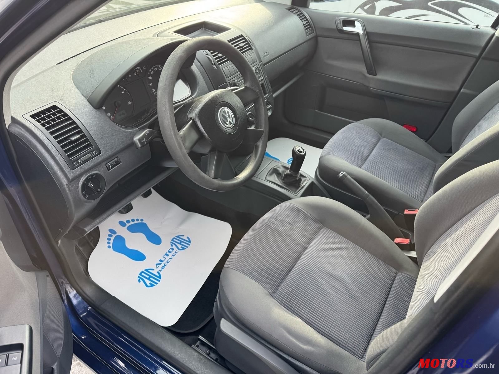 2005' Volkswagen Polo 1,9 Sdi photo #2