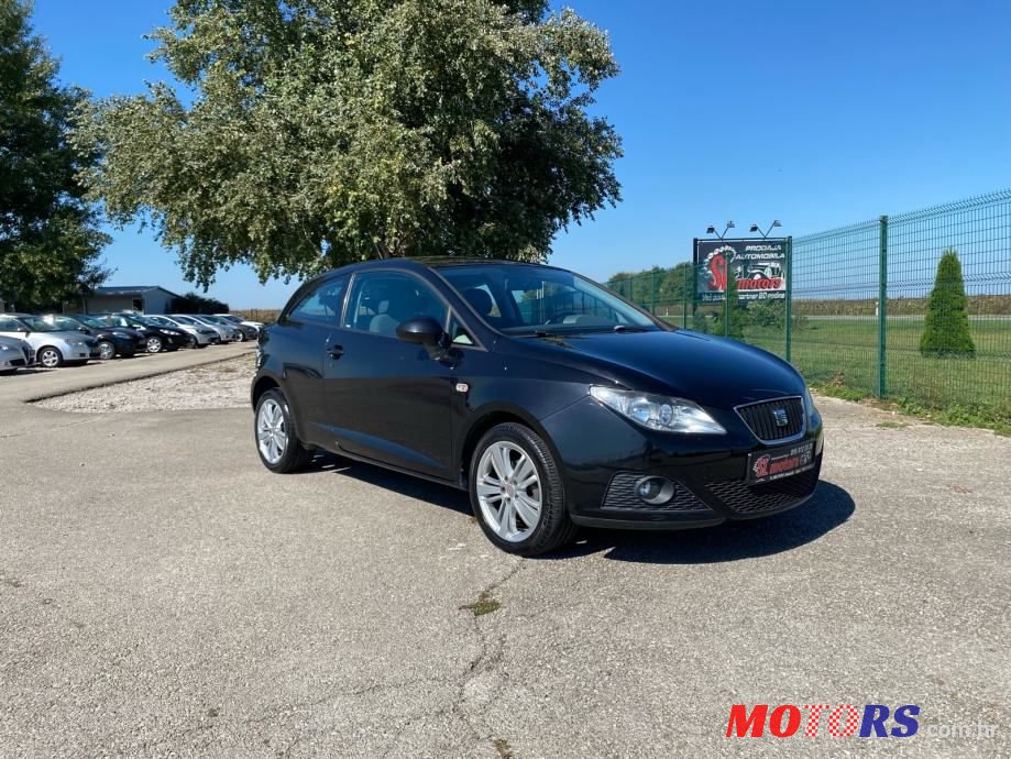 2010' SEAT Ibiza photo #1
