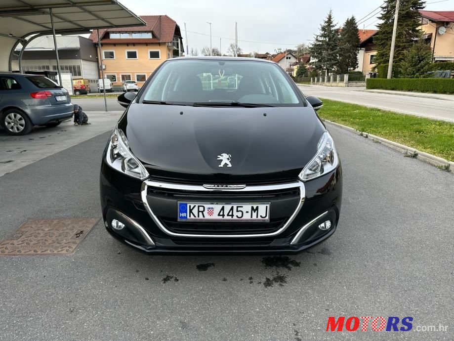 2017' Peugeot 208 photo #6