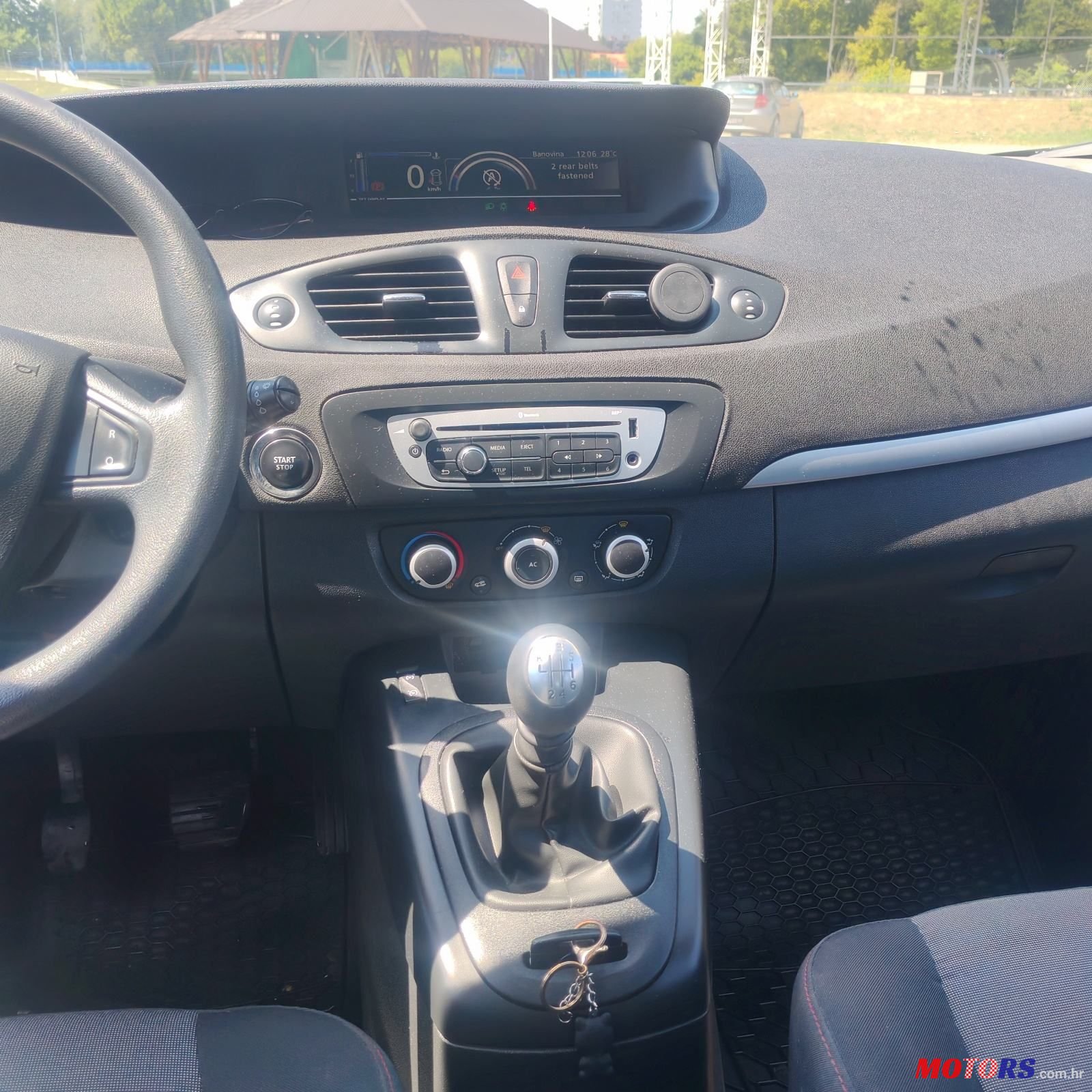 2014' Renault Scenic Dci photo #5