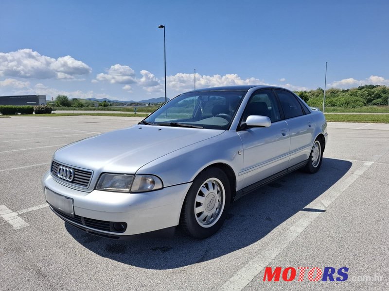 1998' Audi A4 Cool 1,8 photo #1